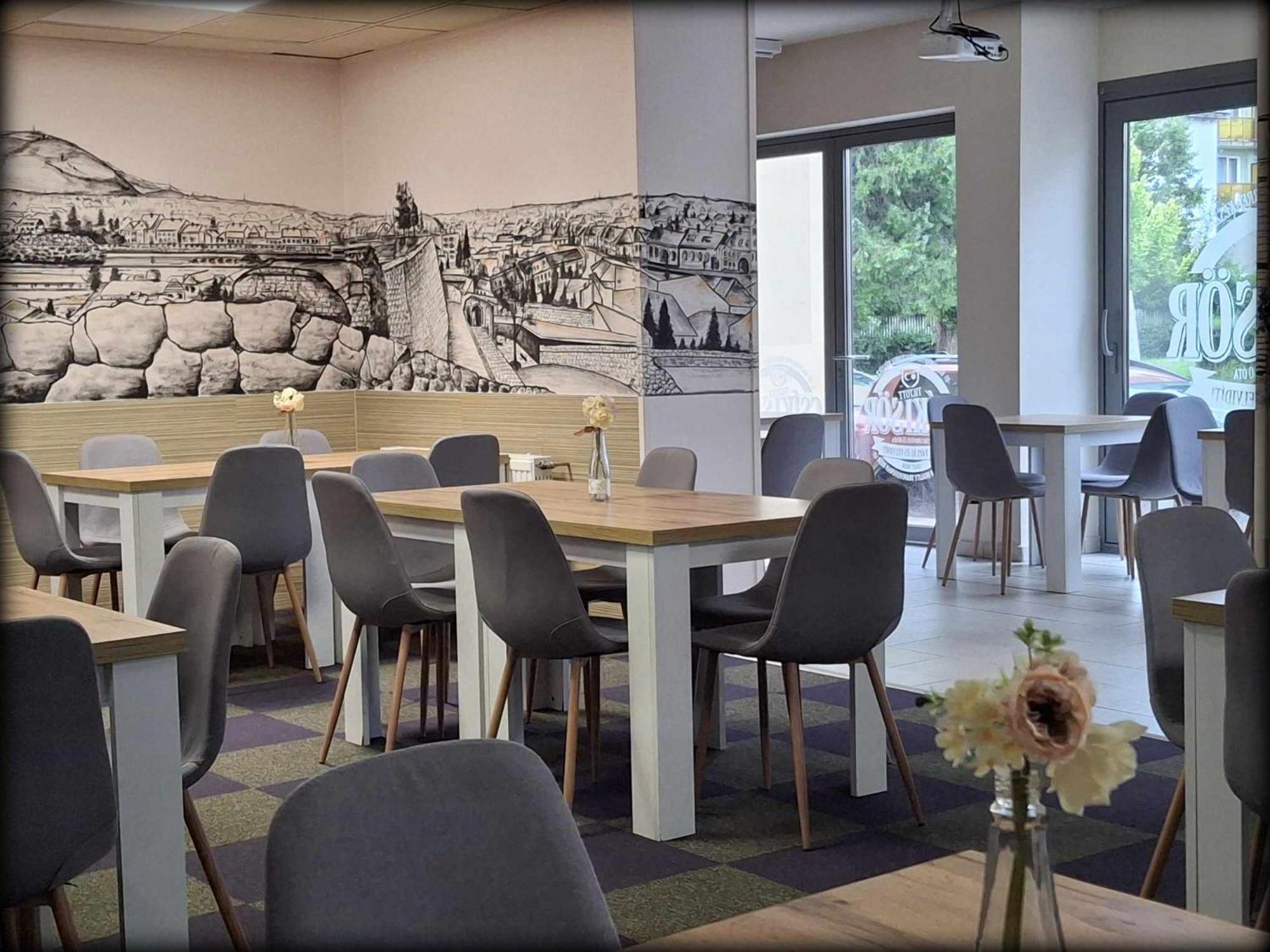 Hotel Unicornis Eger Eksteriør bilde