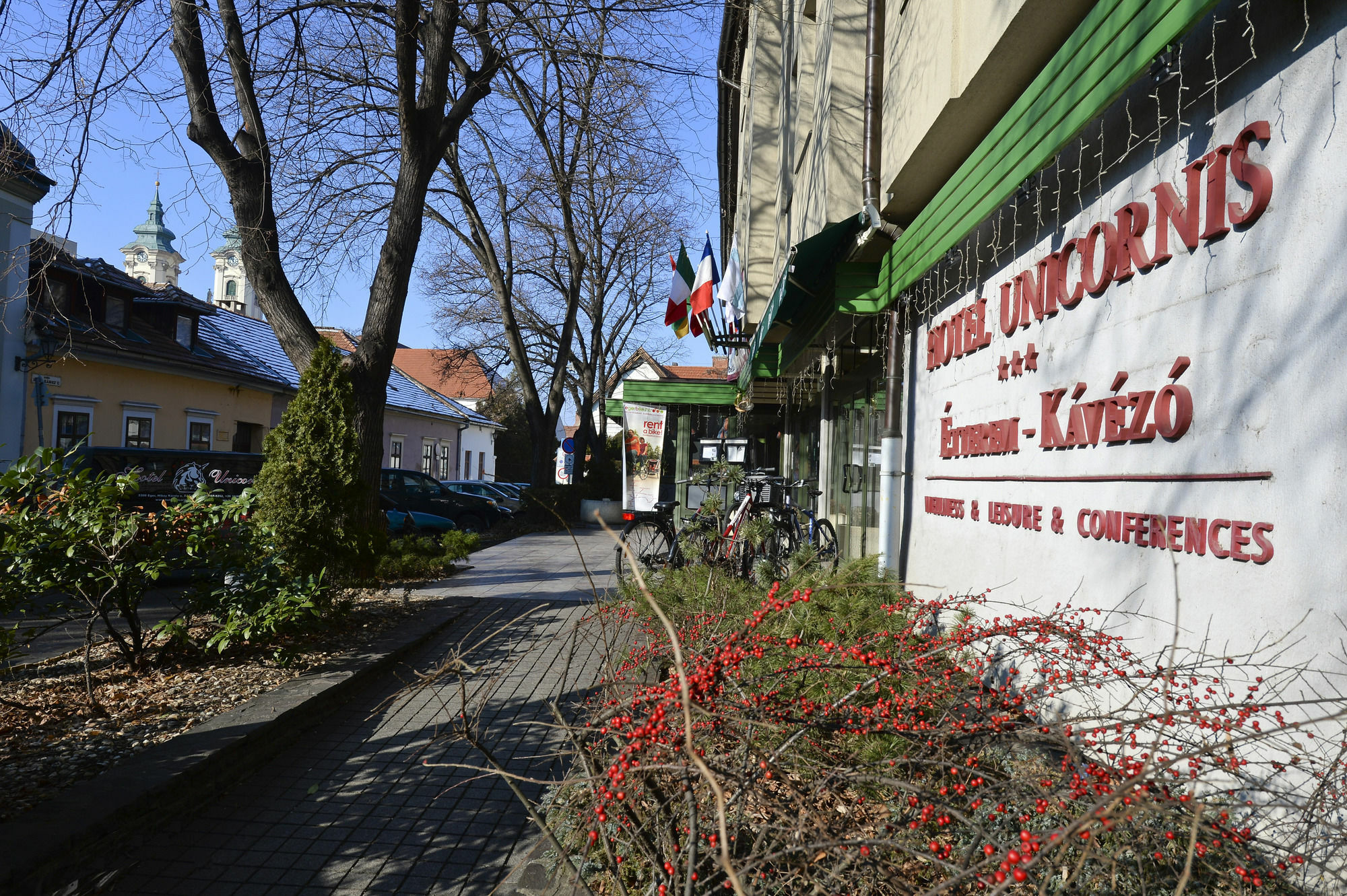 Hotel Unicornis Eger Eksteriør bilde